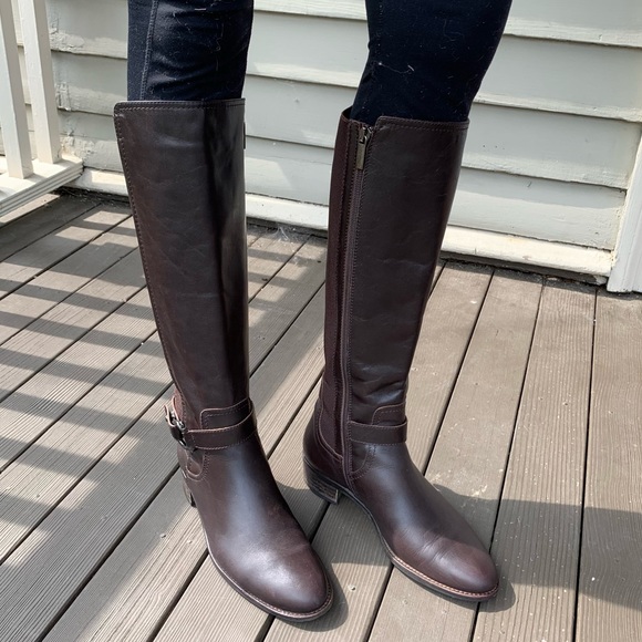 aquatalia leather boots